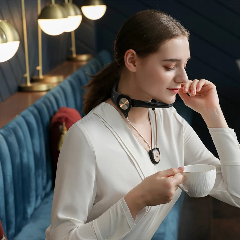 Fashion Cervical Neck Brace Adjustable Cervical Collar Ergonomic Posture Corrector Neck Support for Pain Relief Spinal Decompres