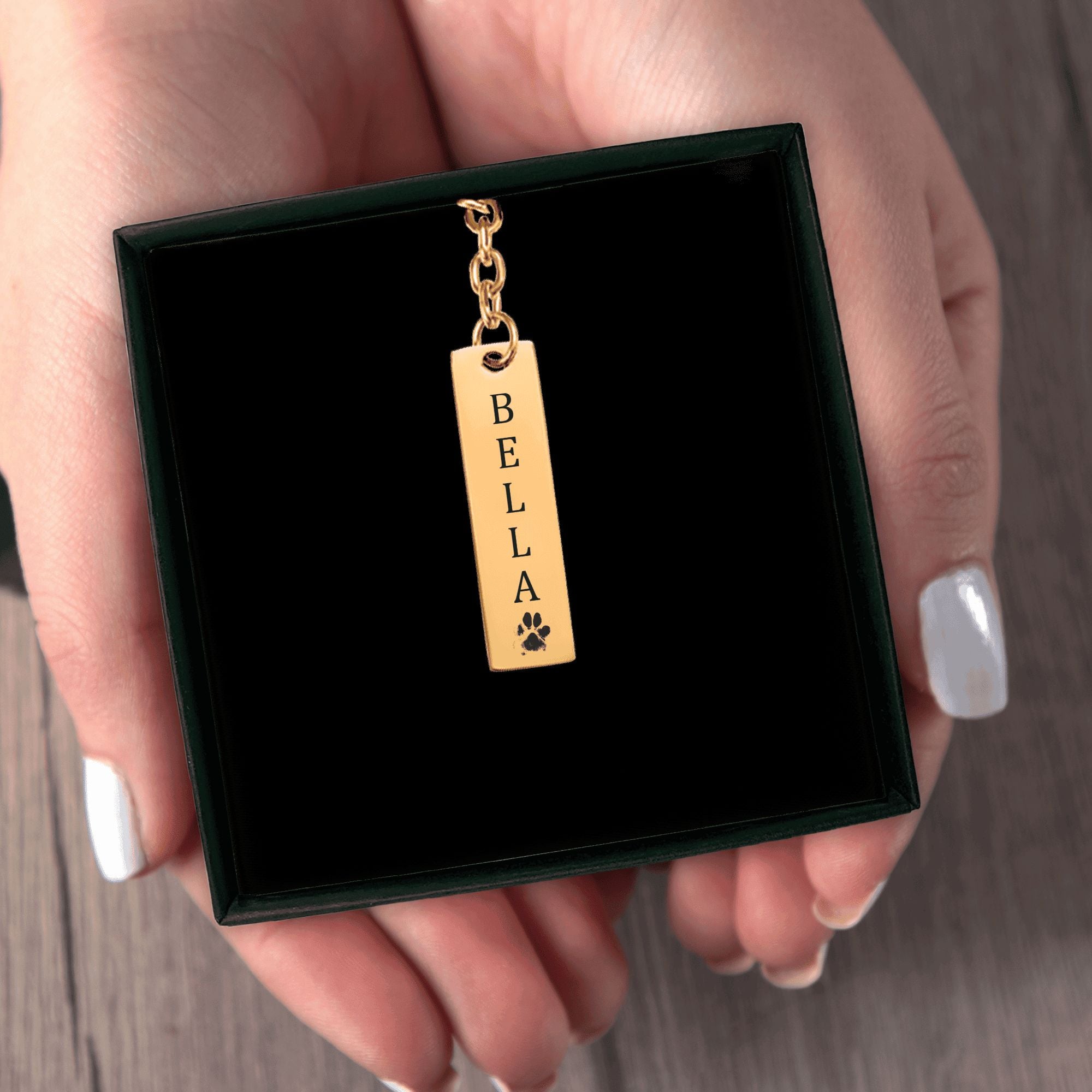 Pet's Name & Paw Print Vertical Bar Keychain